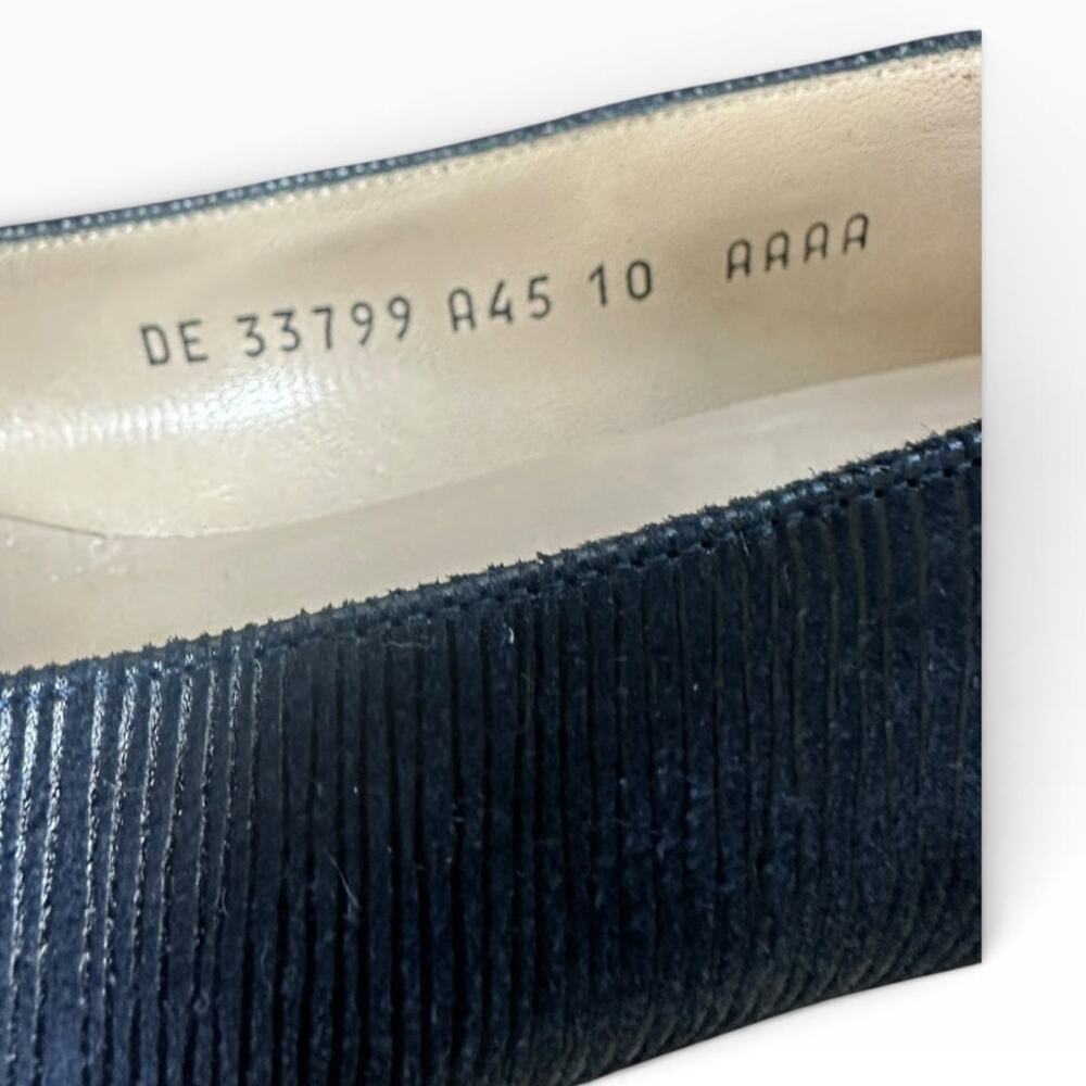 Salvatore Ferragamo Navy Lizard-Embossed Leather Pumps Size 10 AAAA Narrow Italy - Picture 11 of 12
